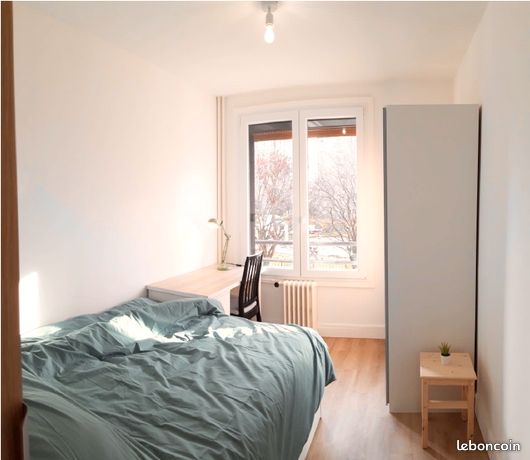 Chambre disponible dans colocation chill à Aubervilliers