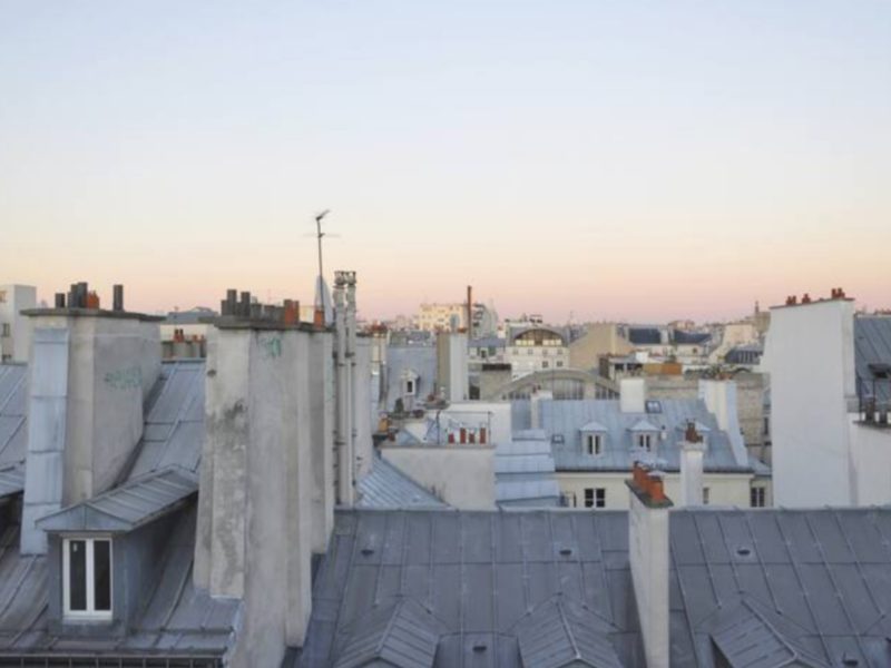 Appartement sur les toits de Paris