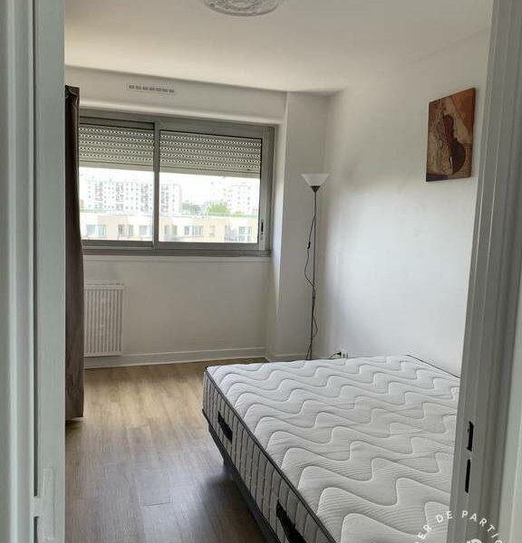 1 chambre disponible dans une colocation pour 3
