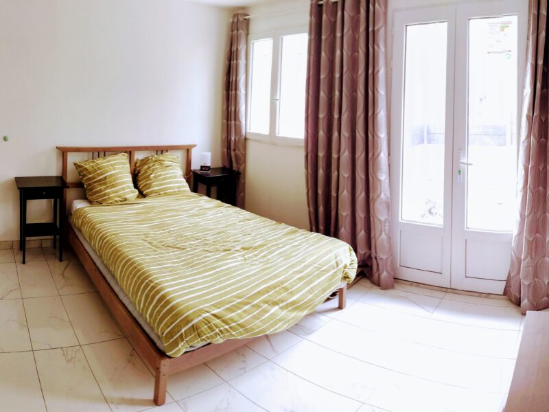 Colocation dans maison avec jardin