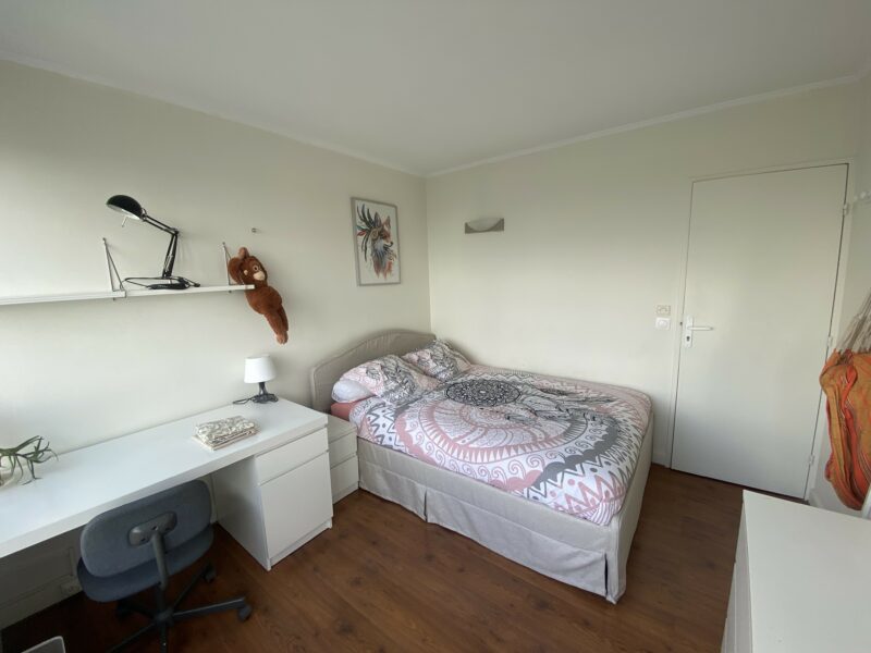 🔥✨ 🏠 UNE CHAMBRE DISPONIBLE EN COLOCATION 100% FILLES ✨🔥