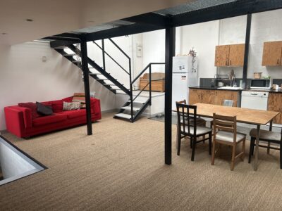 A louer 1 chambre 13m2 dans loft 100m2