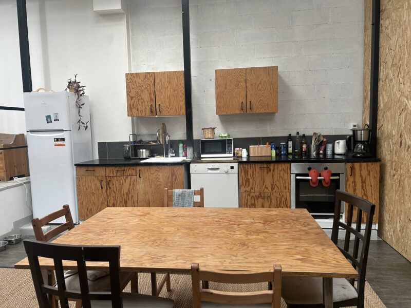 A louer 1 chambre 13m2 dans loft 100m2