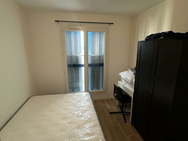 Chambre meublée en colocation – Argenteuil (15 min Paris Saint-Lazare)