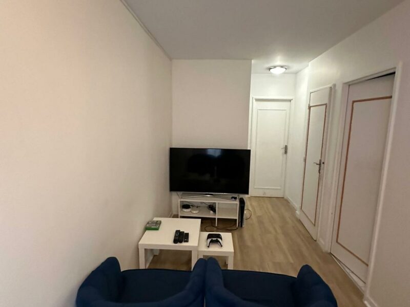 Chambre meublée en colocation – Argenteuil (15 min Paris Saint-Lazare)