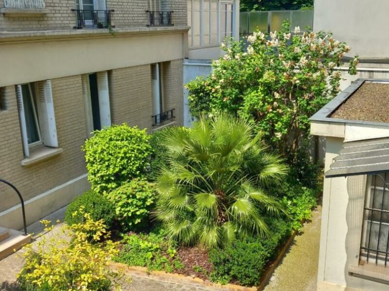 Belle chambre 14 m2 calme et claire près métro 4