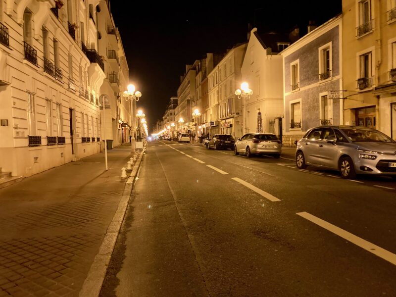 Belle chambre 14 m2 calme et claire près métro 4