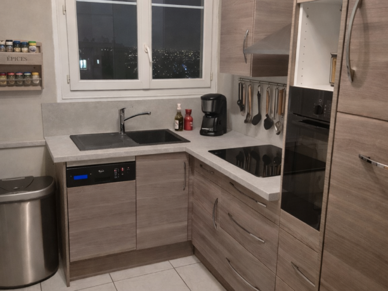 Chambre 10 m² chez l’habitant – Bry-sur-Marne – Meublé possible – Salon + TV