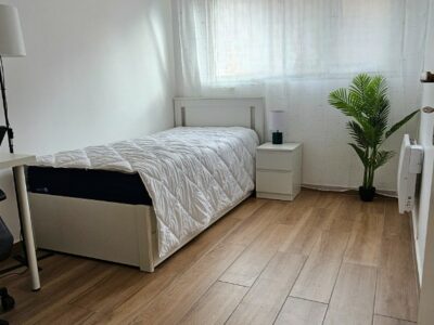 COLOCATION MEUBLÉE – FEMININE UNIQUEMENT – À 2 MIN DU CAMPUS CITÉ DESCARTES