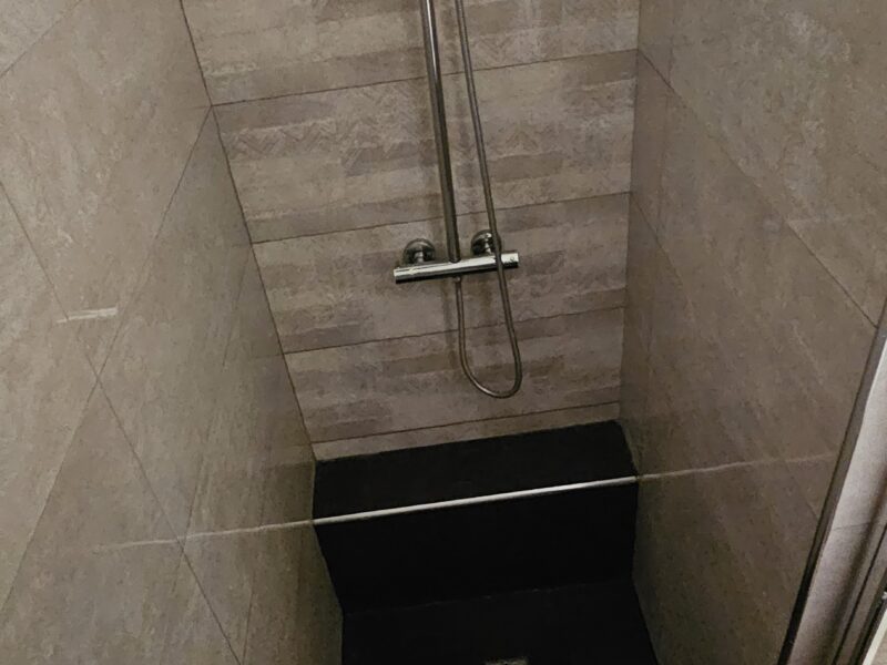 COLOCATION MEUBLÉE – FEMININE UNIQUEMENT – À 2 MIN DU CAMPUS CITÉ DESCARTES