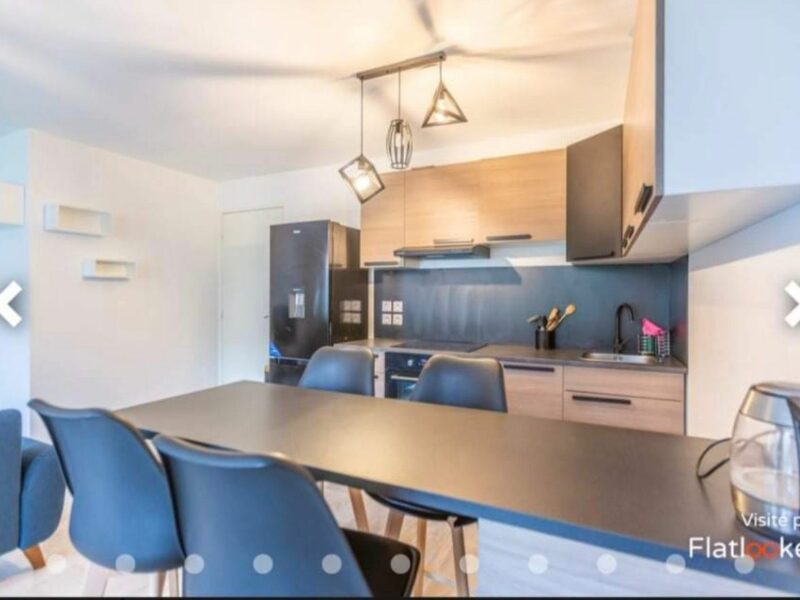 CHAMBRE EN COLOCATION