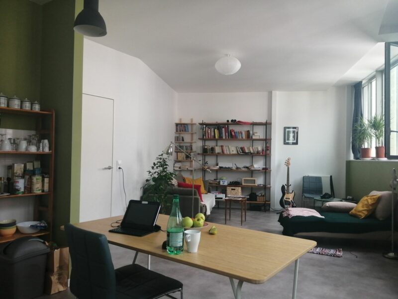 Belle chambre meublée dans un Duplex Paris 18 Jules Joffrin