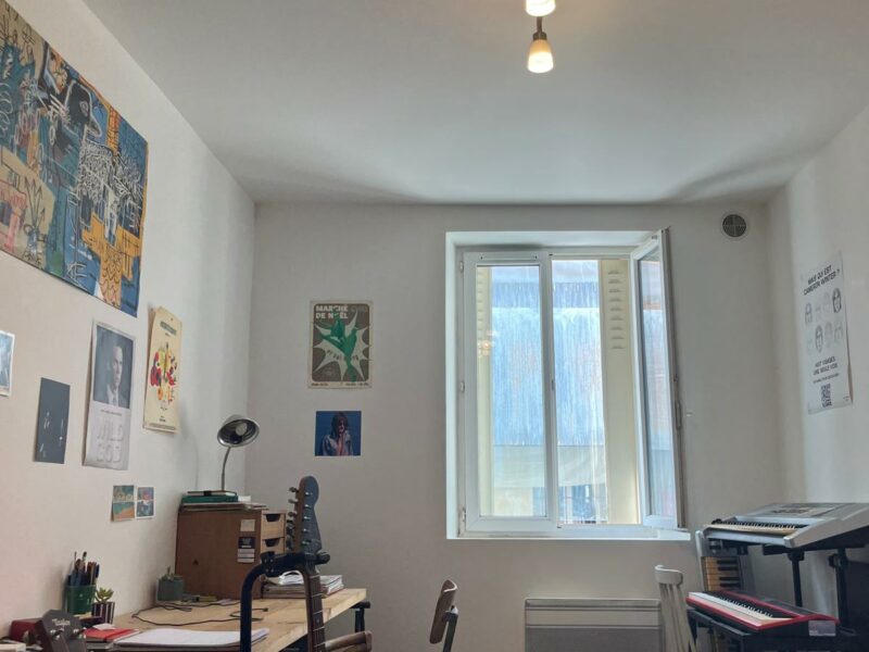 Sous-location chambre dans colocation / dispo jusqu'au 14 mai