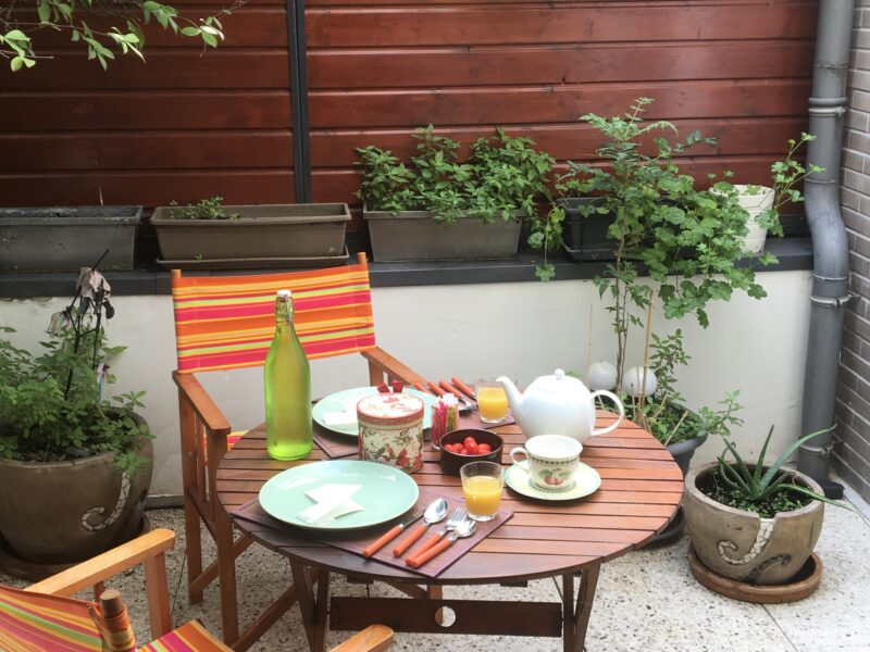T3 meublé et équipé, 2 chambres, 2 terrasses et 1 parking PAris 18