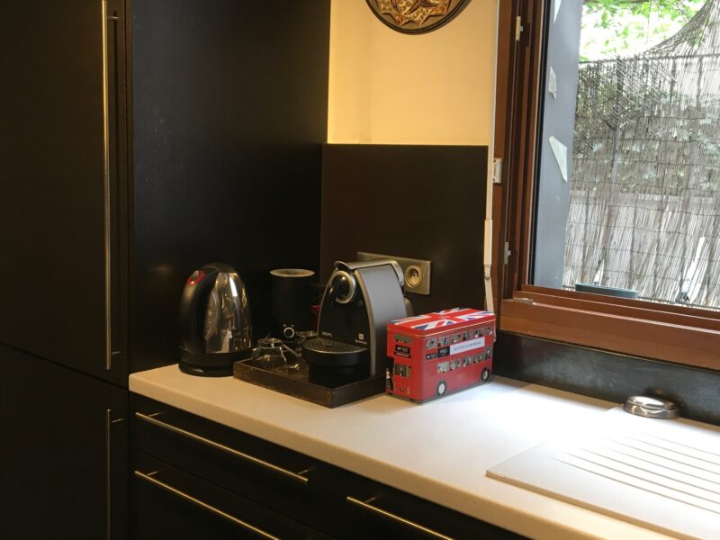 T3 meublé et équipé, 2 chambres, 2 terrasses et 1 parking PAris 18